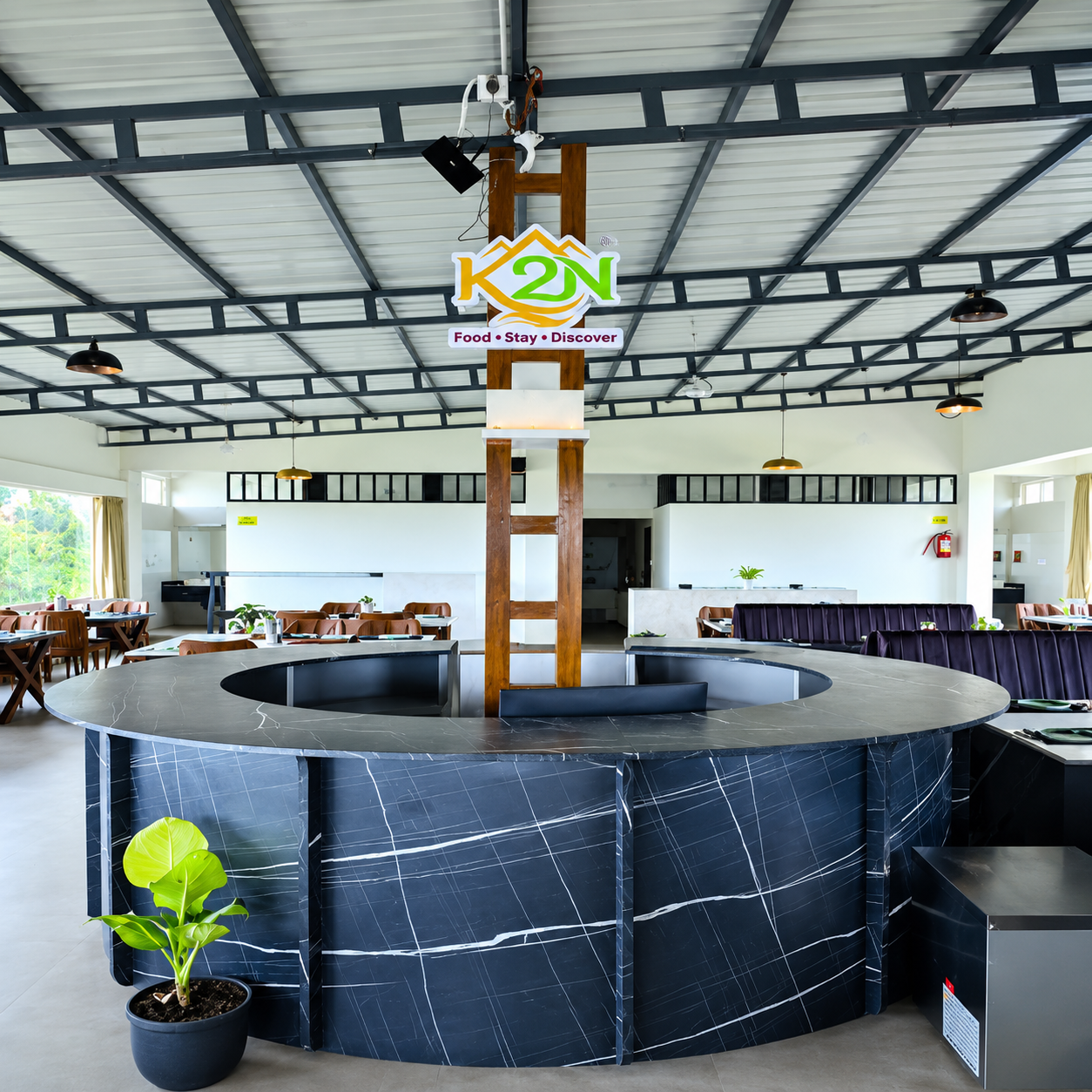 K2N Hotel Room